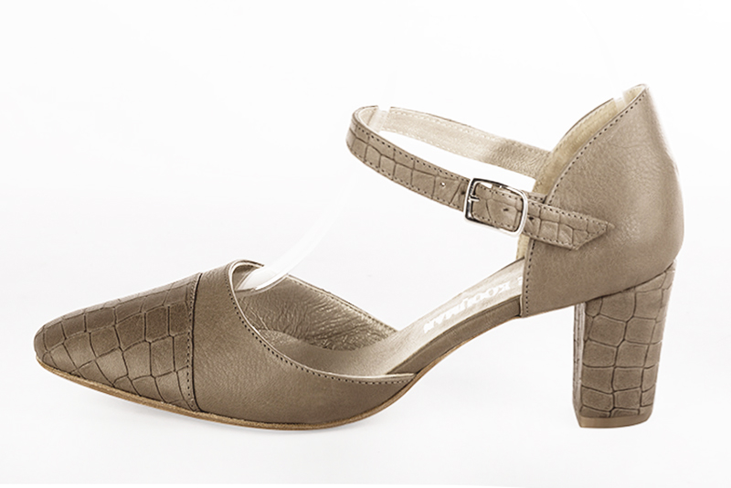 Bronze beige women's open side shoes, with an instep strap. Round toe. Medium block heels. Profile view - Florence KOOIJMAN